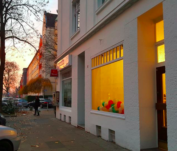 Hitzefrei Eisdiele Geschäft außen