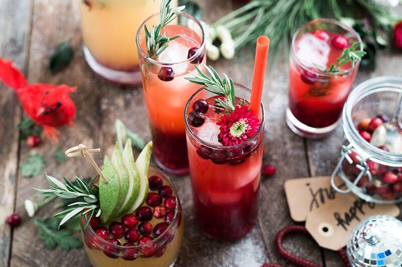 Saisonale Getränke Dekorierter Weihnachtspunsch