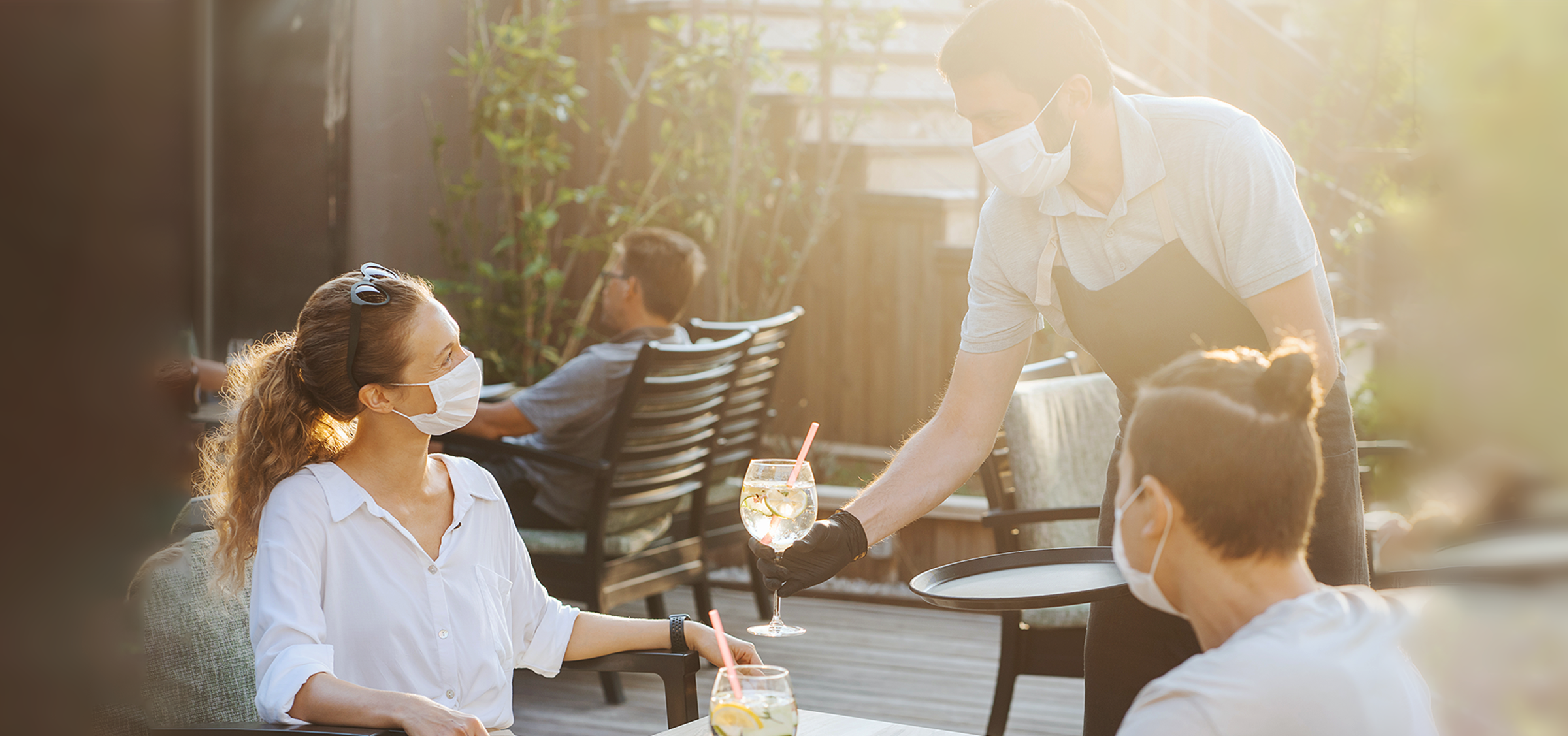 Mit wenigen Regeln kann die Gastronomie Corona konform wieder öffnen.