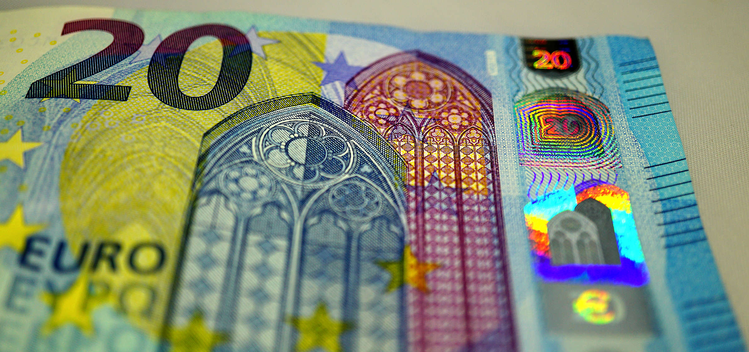 Hologrammfenster auf Geldschein