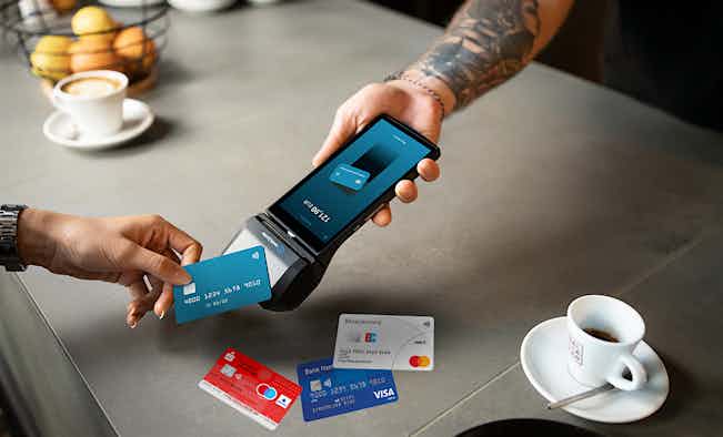 Verschiedene Karten mit readyPay nutzen Verschiedene Karten mit readyPay nutzen