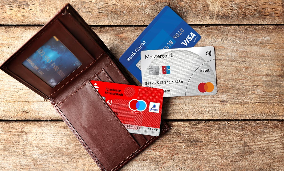 Portemonnaie mit diversen Karten Portemonnaie mit diversen Karten