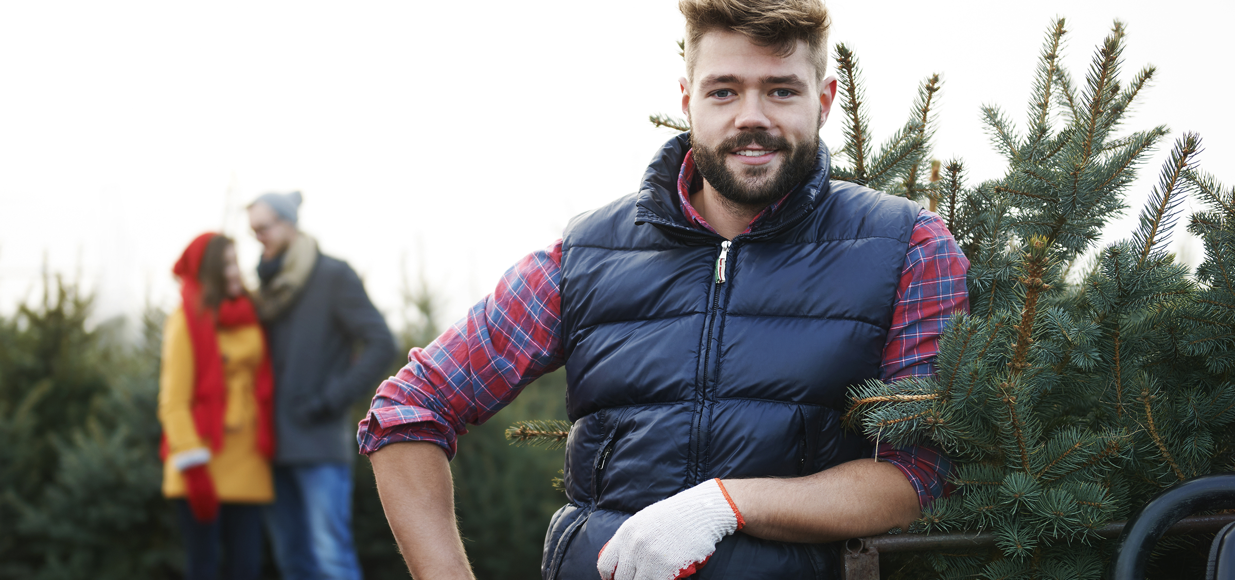 Christbaumverkäufer am Stand