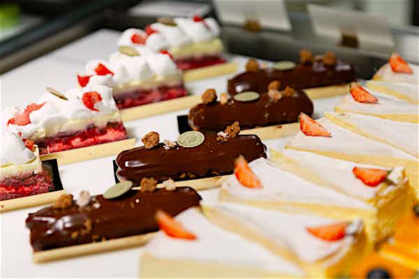 Crème de la Crème Vienna: Cafe Patisserie in Wien Crème de la Crème Vienna: Cafe Patisserie in Wien