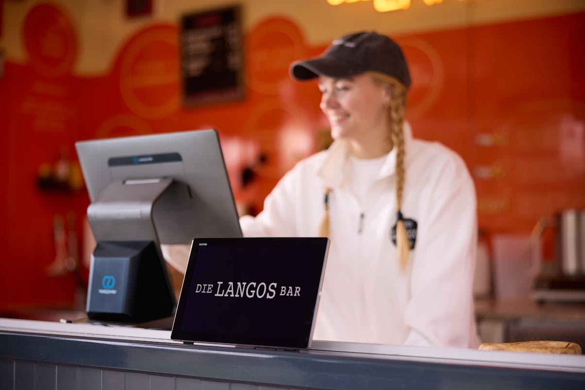 readyMax 2 mit abnehmbaren Kundendisplay readyMax 2 mit abnehmbaren Kundendisplay