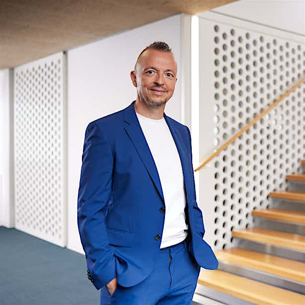 Arnold Blüml, CGO Arnold Blüml, CGO