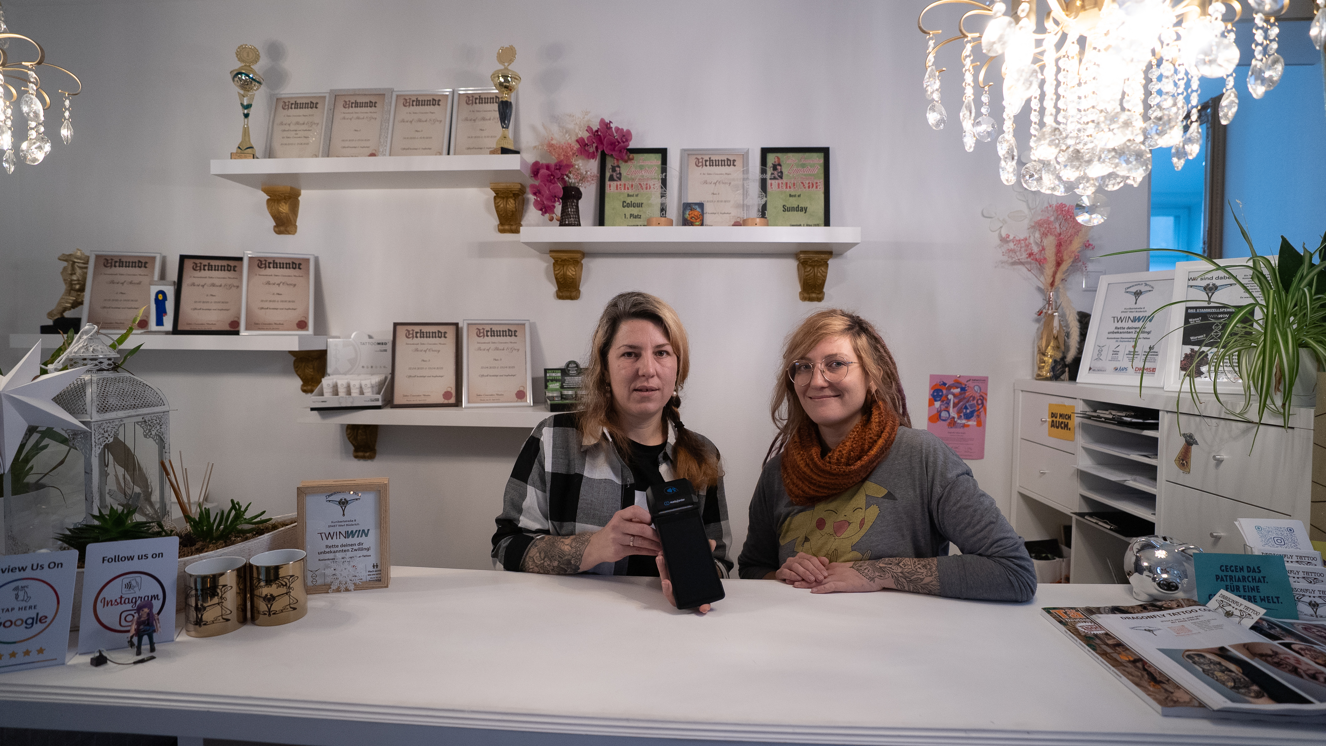 Jana&Jessy | Dragonfly Tattoo